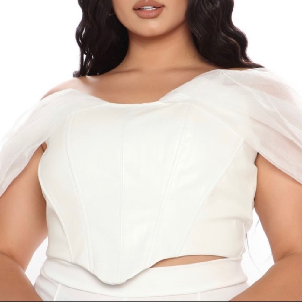 “Conflicted” off shoulder corset